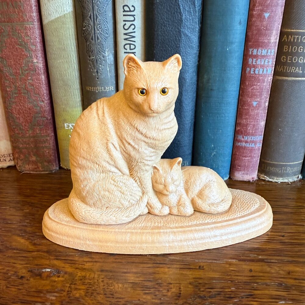 Vintage Craft House Paint your own Cat!